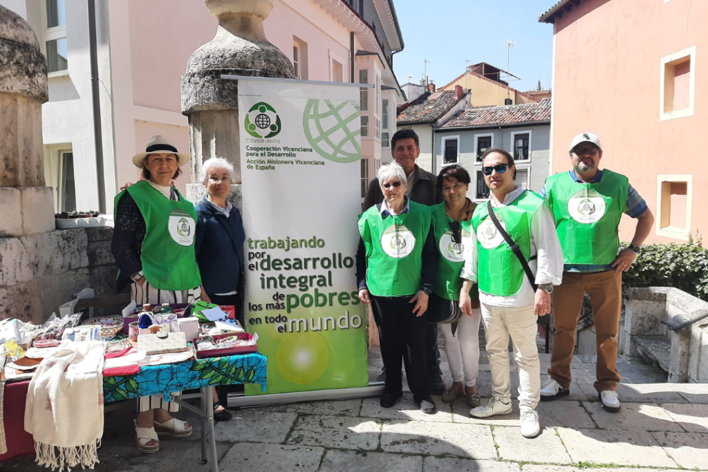 Rastrillo solidario en Burgos a favor de Haití