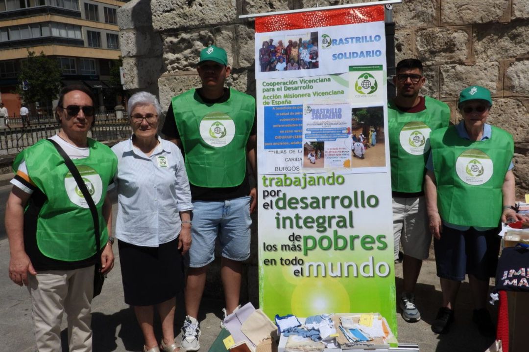 Rastrillo solidario en Burgos (3)